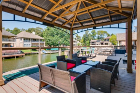 Beautiful Montgomery Home with Lakefront Deck!